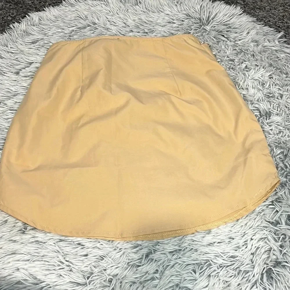 PRETTY Little Things Tan Mini Skirt with Tie Size 6